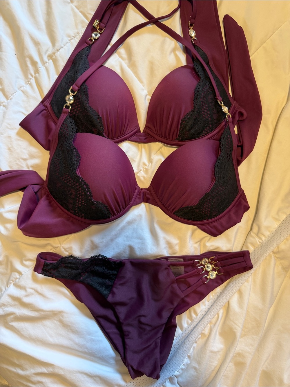 BRAND NEW BEACH BUNNY “RACHEL” BIKINI OXBLOOD COLOR
